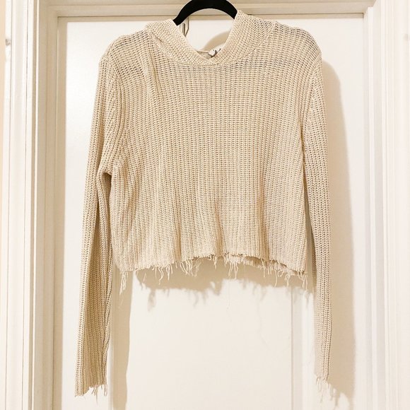 H&M Sweaters - H&M Divided Cropped Hoodie